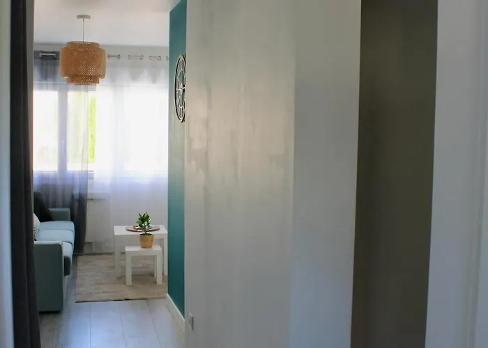 Apartment F2 Between Cathedral And Basilica *