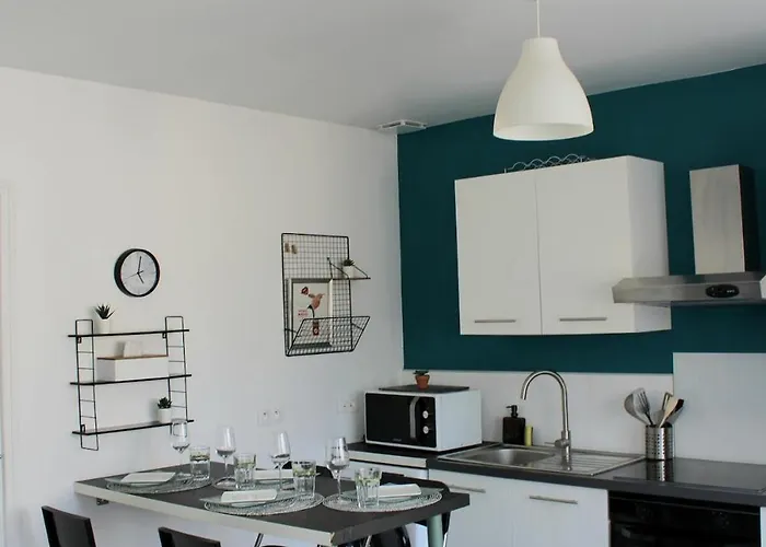 F2 Between Cathedral And Basilica Apartment *